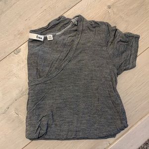 Aritzia tshirt